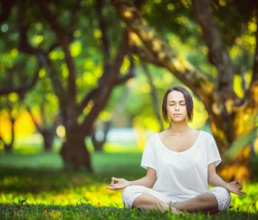 体育娱乐平台-孙兴慜错失单刀球，维尼修斯门将神勇扑救成最大功臣！孙兴慜失单刀，维尼修斯神扑救主！